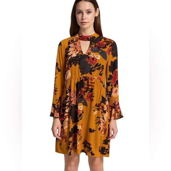 JODIFL Dresses & Skirts - Jodifl Floral Flutter Sleeve Keyhole Neckline‎ Dress Small/medium